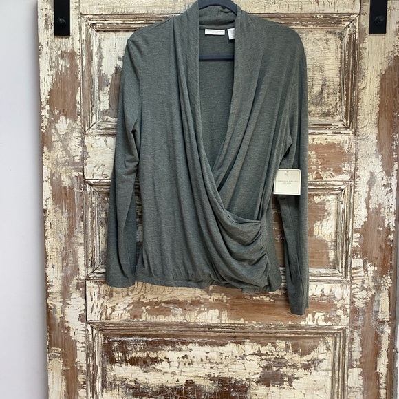Christian Siriano olive green faux wrap blouse, - Picture 1 of 4